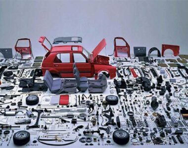 ابزارهای گاراژی در گاراژها و تعمیرگاه‌های خودرو استفاده می‌شوند.